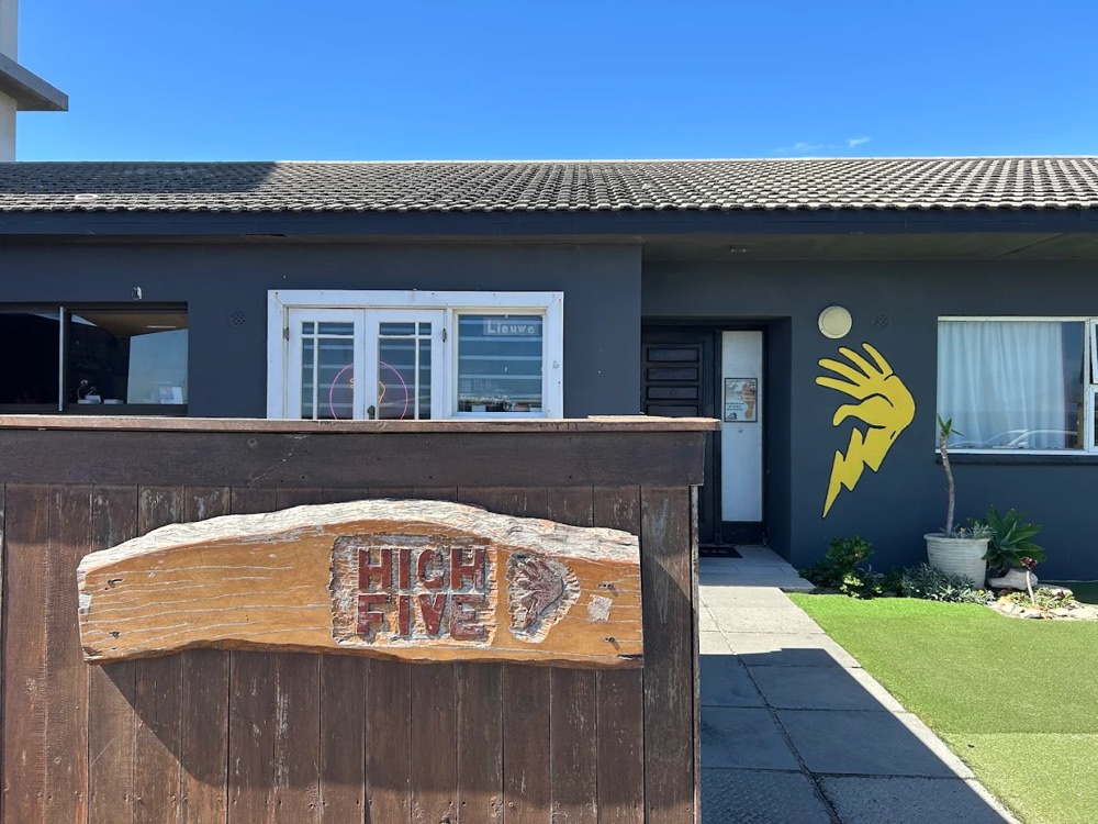 High Five Kitesurf School