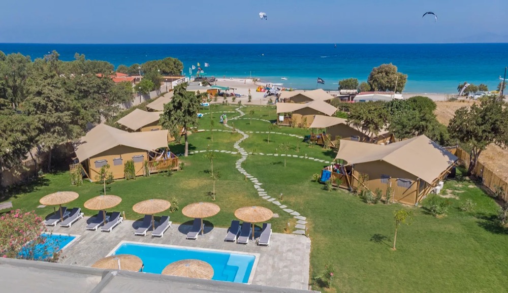 Logos Beach Village